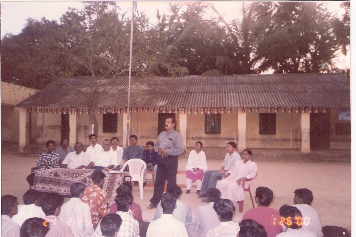 ADDRESSING NSS CAMP FOR NANDANAM ARTS COLLEGE STUDENTS AT POONNAMALLEE